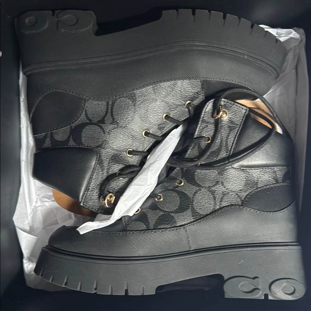 Coach Royce Sig Boot - Picture 2 of 10